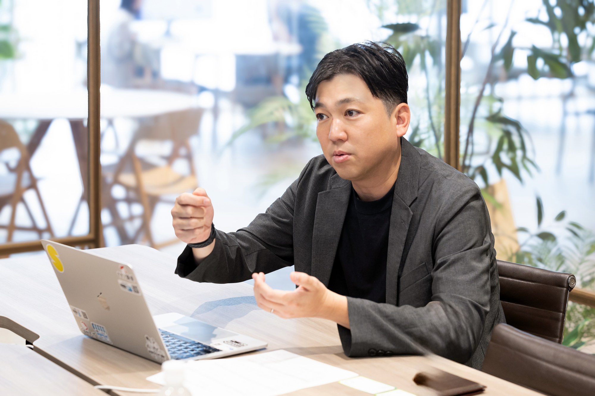 データについて語る杉本聡介氏